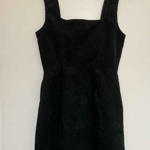 💜SOLD💜Urban Outfitters Black Corduroy Jumper Dress - Picture 2 of 3